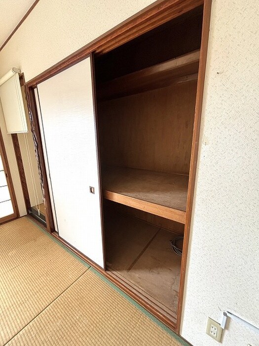 物件内観写真16　(収納)