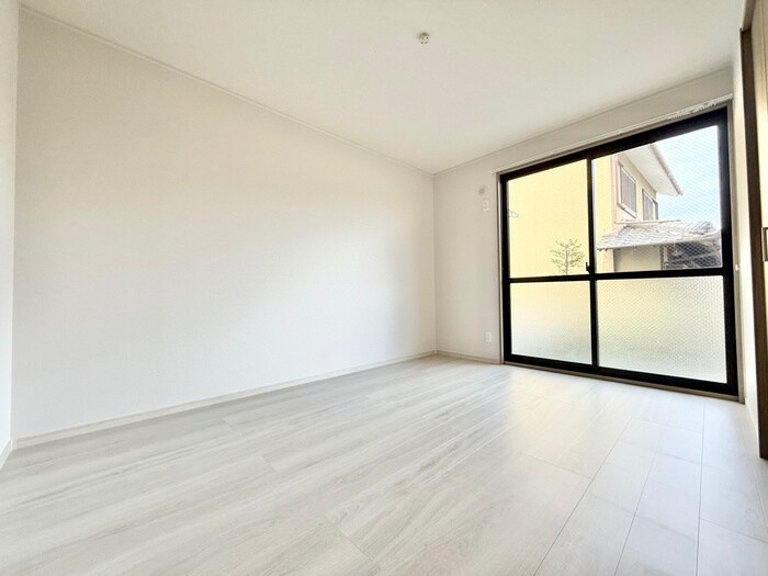 物件内観写真9　(居室)