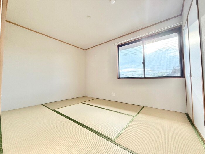 物件内観写真10　(居室)