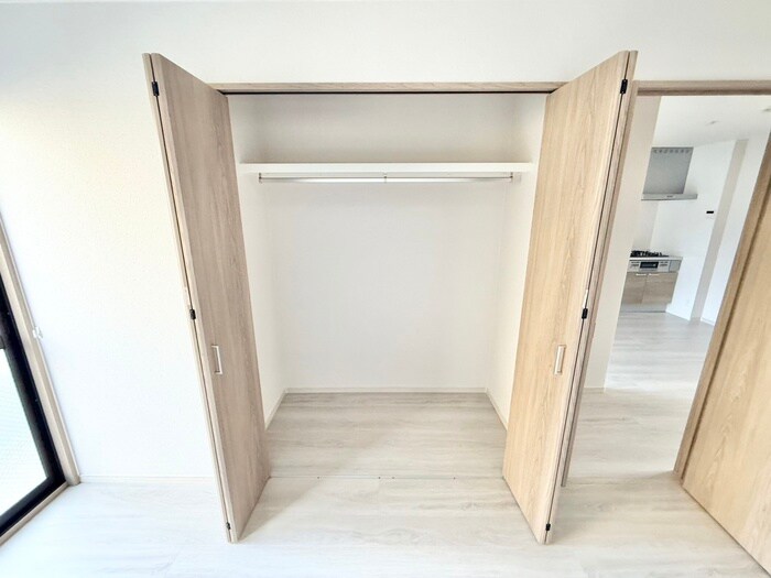 物件内観写真12　(収納)