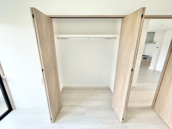 物件内観写真12　(収納)