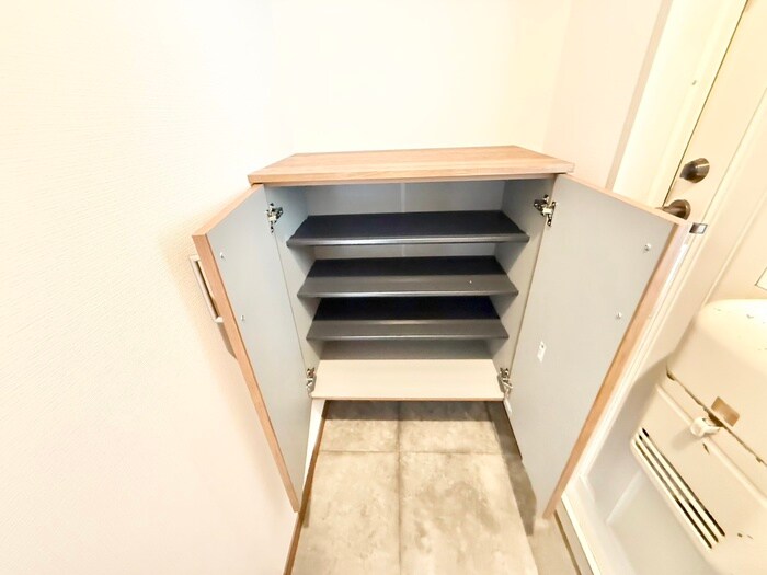 物件内観写真17　(靴箱)
