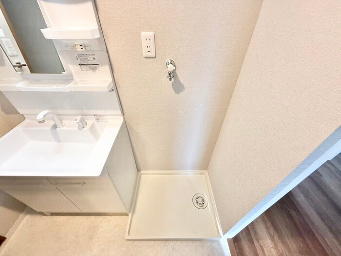 物件内観写真18　(洗濯機置場)