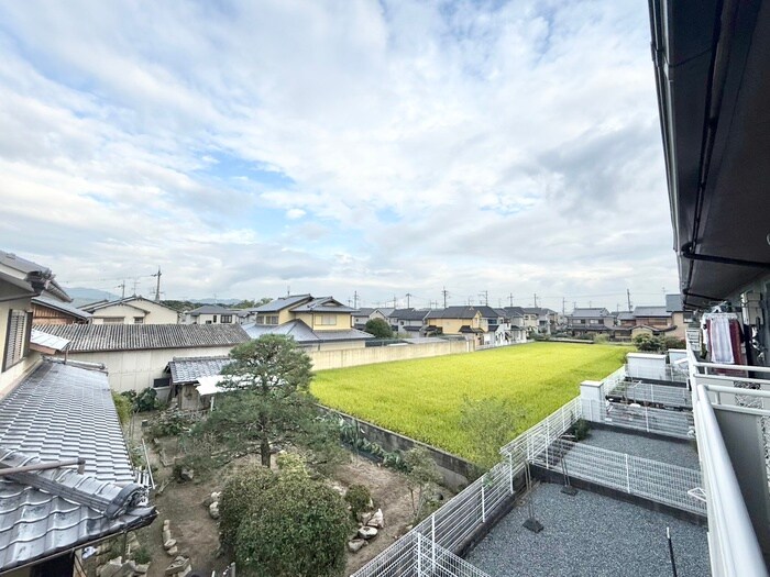 物件内観写真22　(室内からの展望)