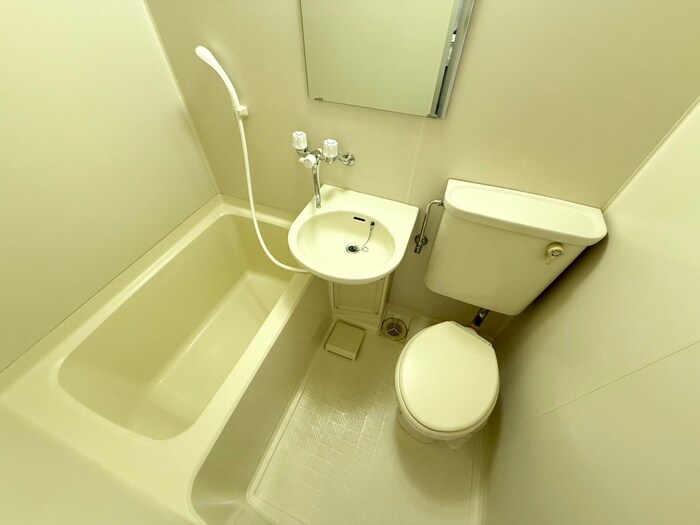 物件内観写真8　(バス／シャワールーム等)