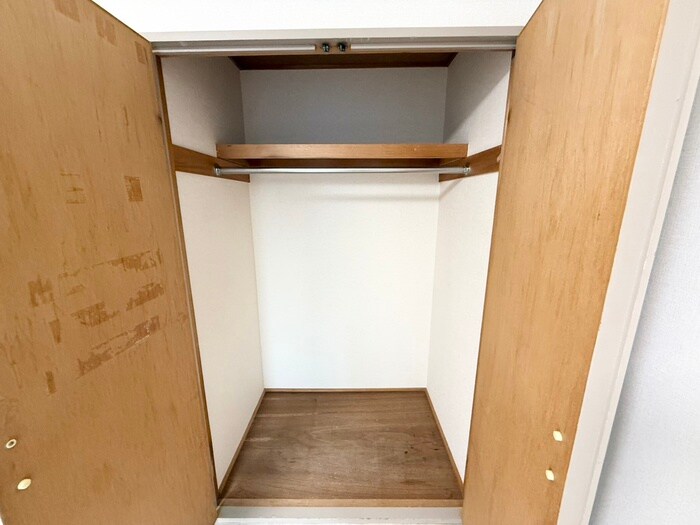 物件内観写真16　(収納)