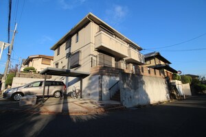シャ－メゾン中林外観写真