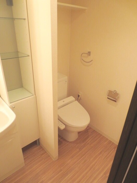 物件内観写真11　(トイレ)