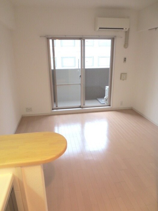 物件内観写真12　(居室)