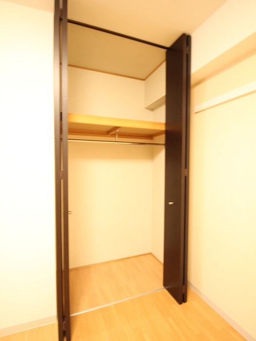 物件内観写真18　(収納)