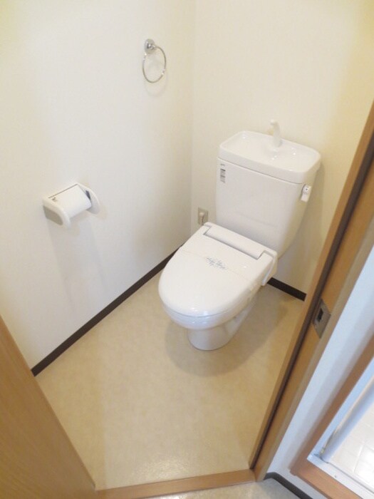 物件内観写真7　(トイレ)