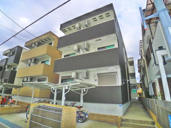 物件外観写真2　(外観写真)