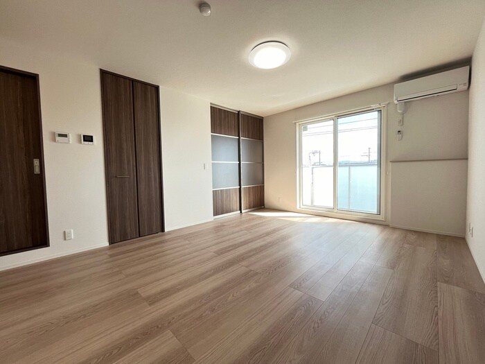 物件内観写真7　(居室)