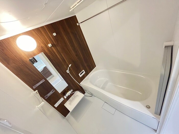 物件内観写真12　(バス／シャワールーム等)