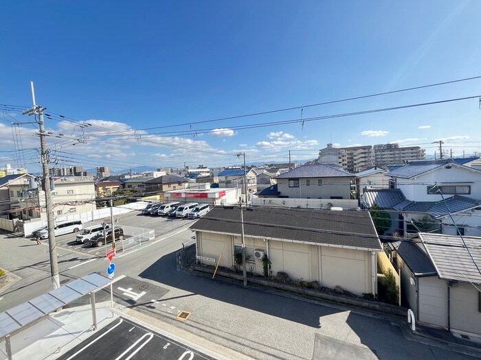 物件内観写真17　(室内からの展望)