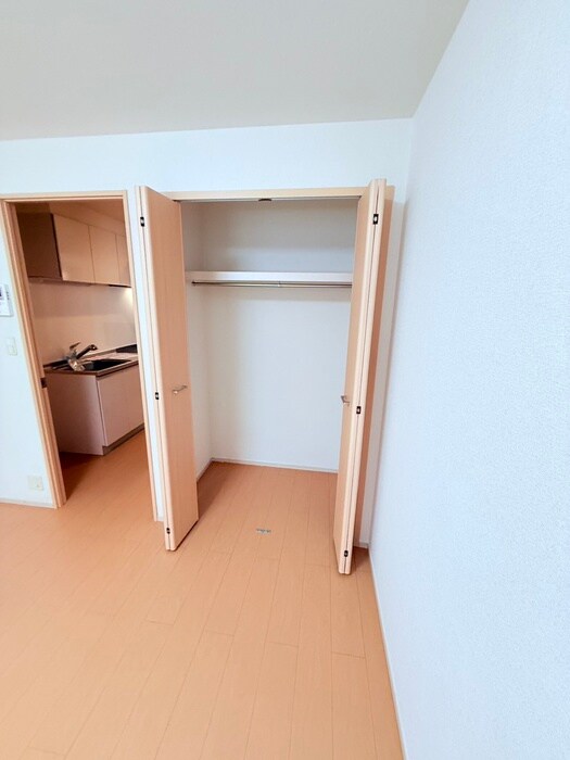 物件内観写真11　(収納)