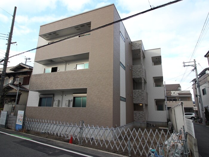 物件外観写真3　(外観写真)