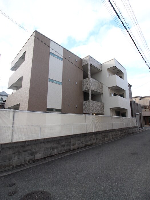 物件外観写真4　(外観写真)