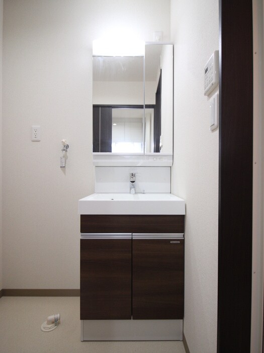 物件内観写真14　(洗面)