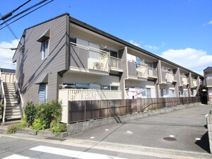 ハイツまほろばA棟外観写真