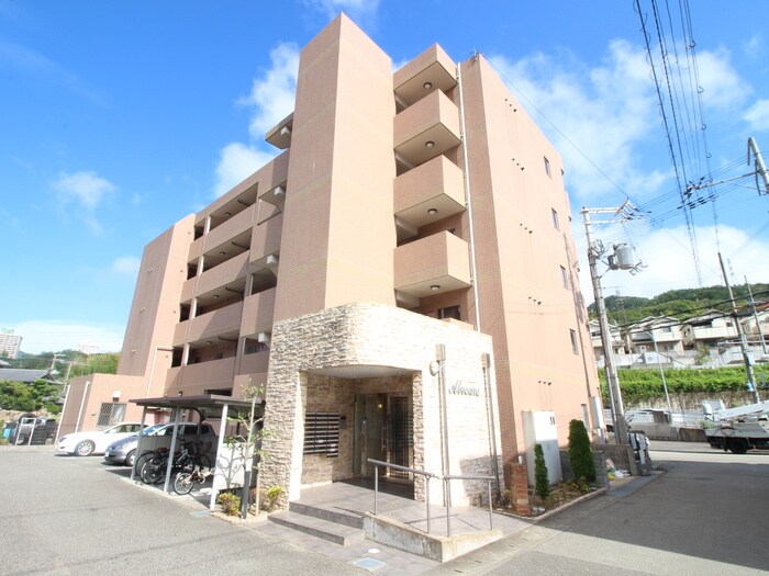 物件外観写真1　(外観写真)