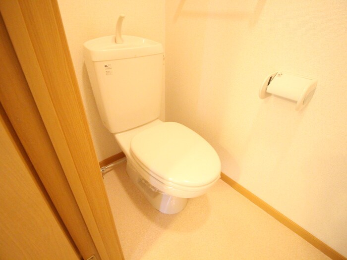 物件内観写真12　(トイレ)