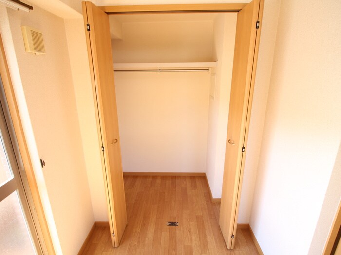 物件内観写真15　(収納)