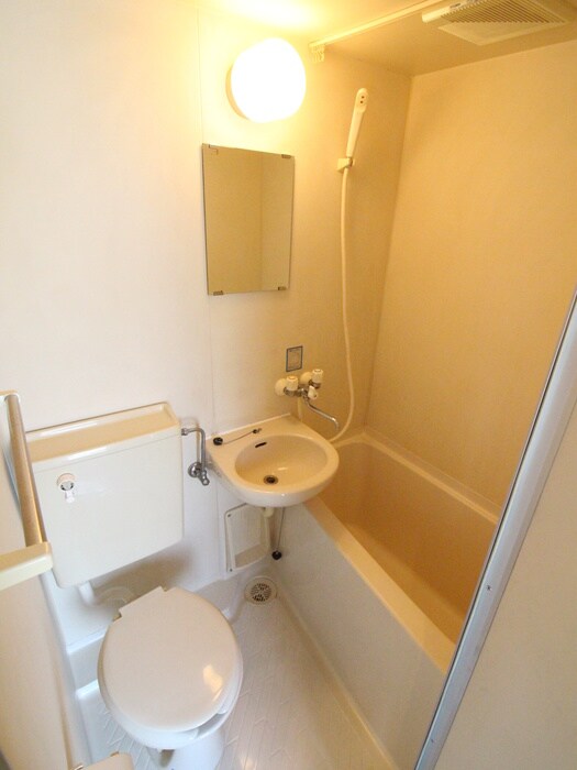 バス／シャワールーム等