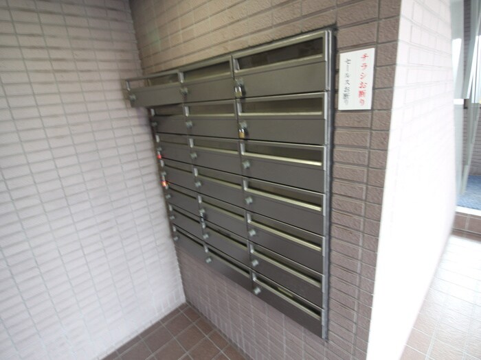 物件外観写真4　(建物設備)