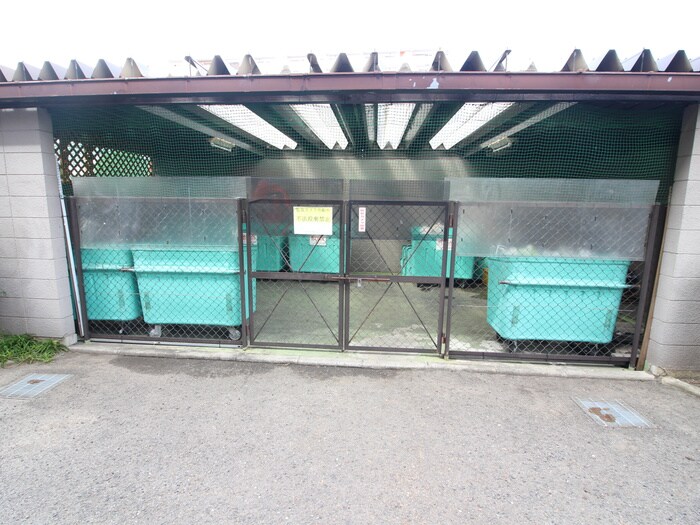 物件外観写真6　(建物設備)