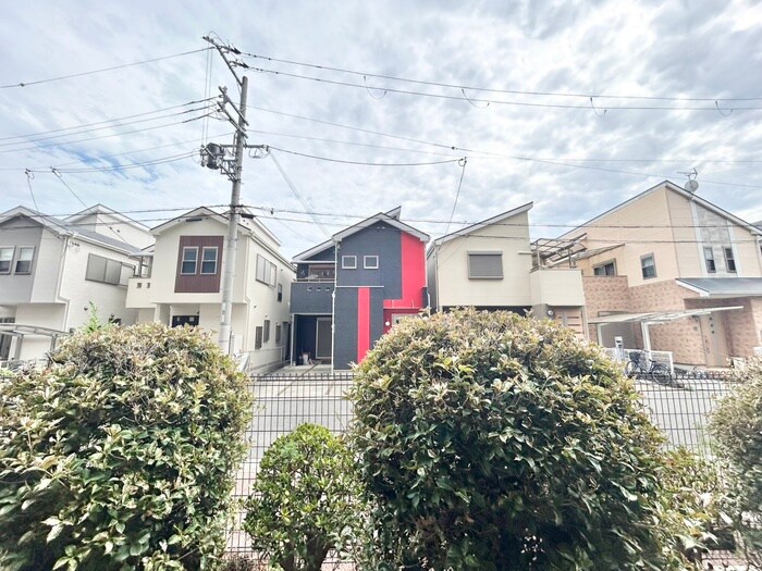 物件内観写真18　(室内からの展望)