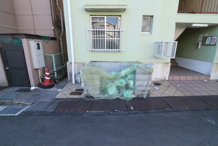 物件外観写真6　(外観写真)