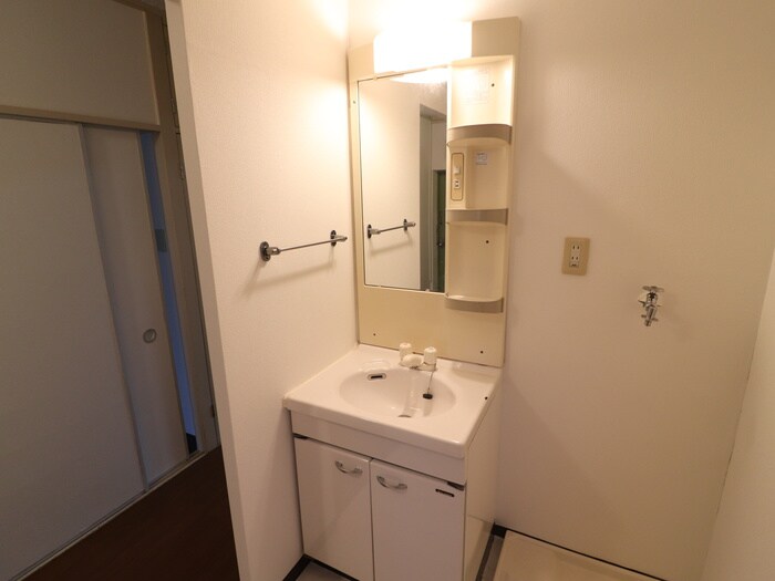 物件内観写真13　(洗面)