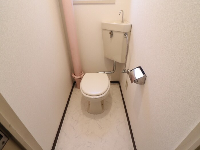 物件内観写真15　(トイレ)
