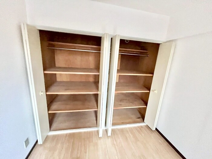 物件内観写真17　(収納)