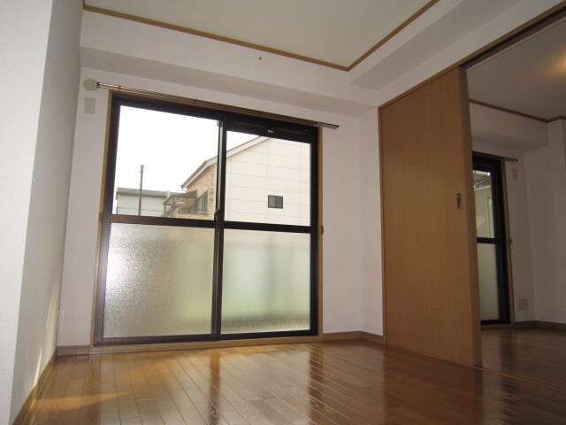 物件内観写真15　(居室)