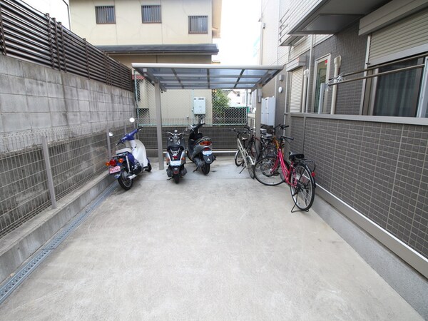 駐輪場