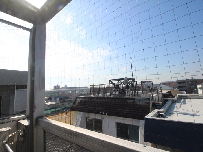 物件内観写真22　(室内からの展望)