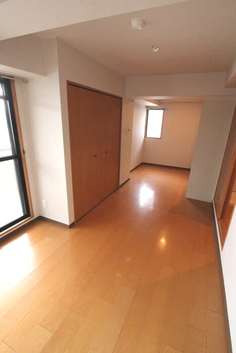 物件内観写真5　(居室)