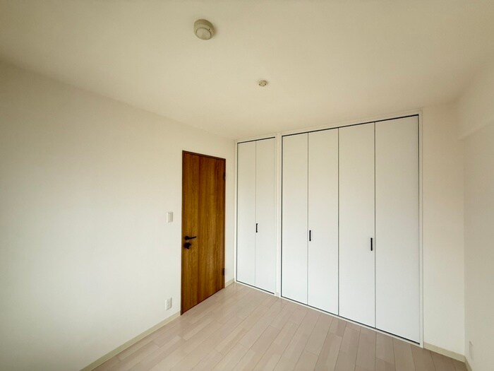 物件内観写真13　(居室)