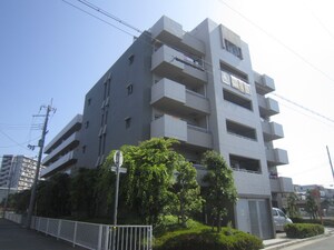 グランド－ル園田外観写真