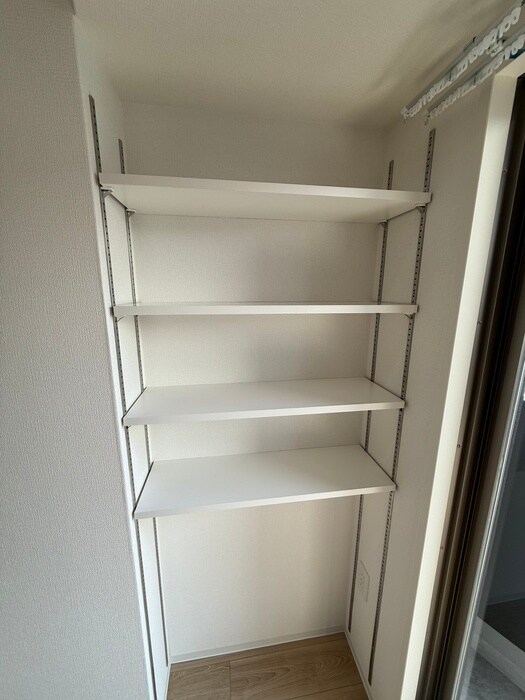 物件内観写真17　(収納)