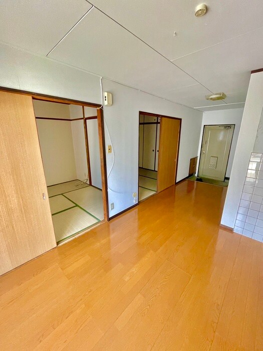 物件内観写真10　(居室)