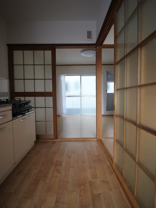 物件内観写真9　(居室)