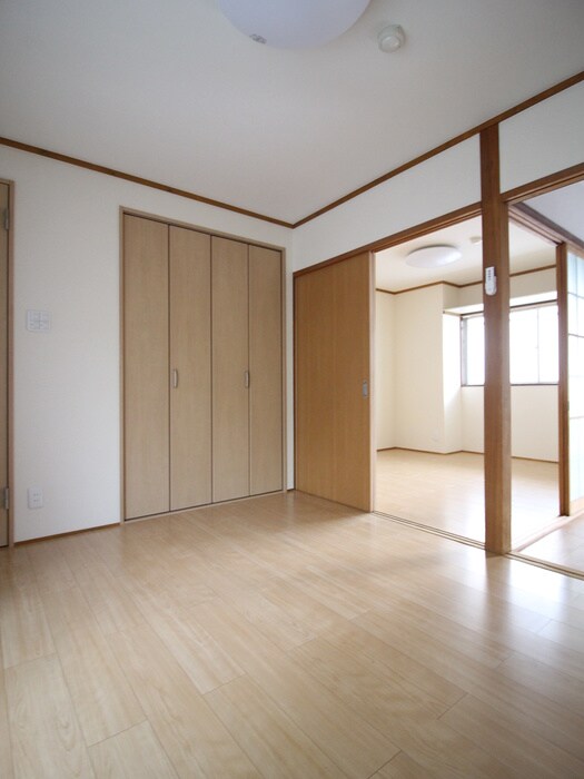 物件内観写真12　(居室)