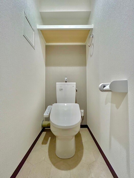 物件内観写真11　(トイレ)