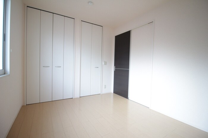 物件内観写真12　(居室)