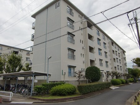 富田第二住宅64号棟（305）外観写真