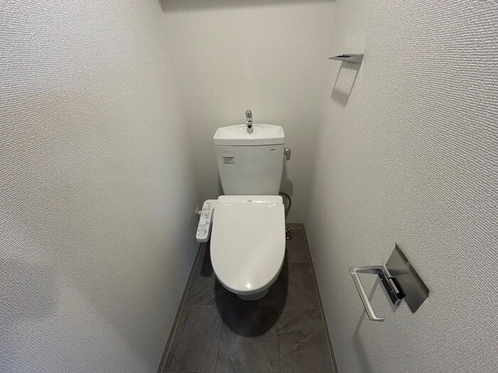 物件内観写真16　(トイレ)