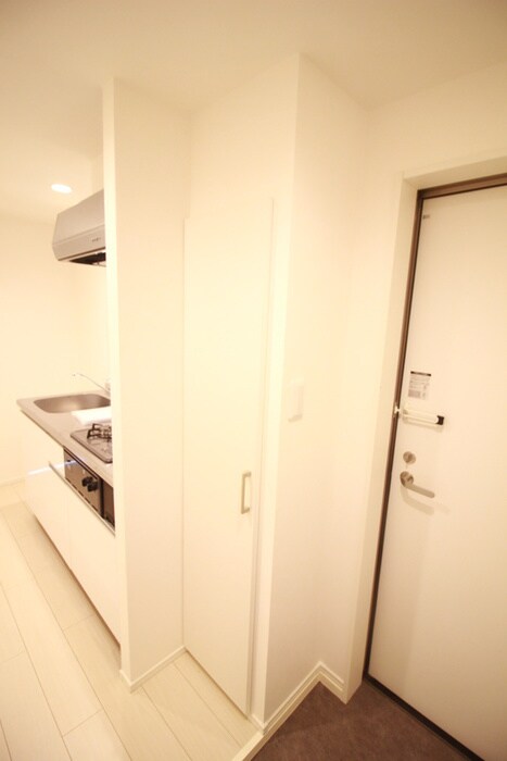 物件内観写真8　(靴箱)